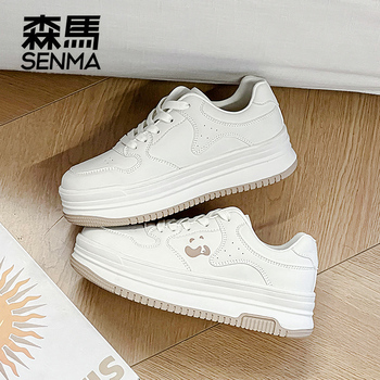 森马面包女鞋加绒秋冬季透气百搭休闲小众板鞋运动厚底增高小白老爹潮鞋JP024C89